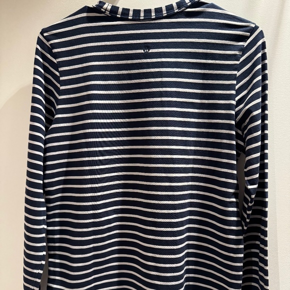 Lululemon Love Long-Sleeve Shirt - Stripe Navy Starlight - Size 6 - Picture 6 of 6